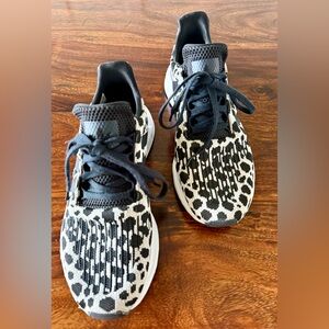 Adidas Swift Run 1.0 Running Shoe Women’s 7.5